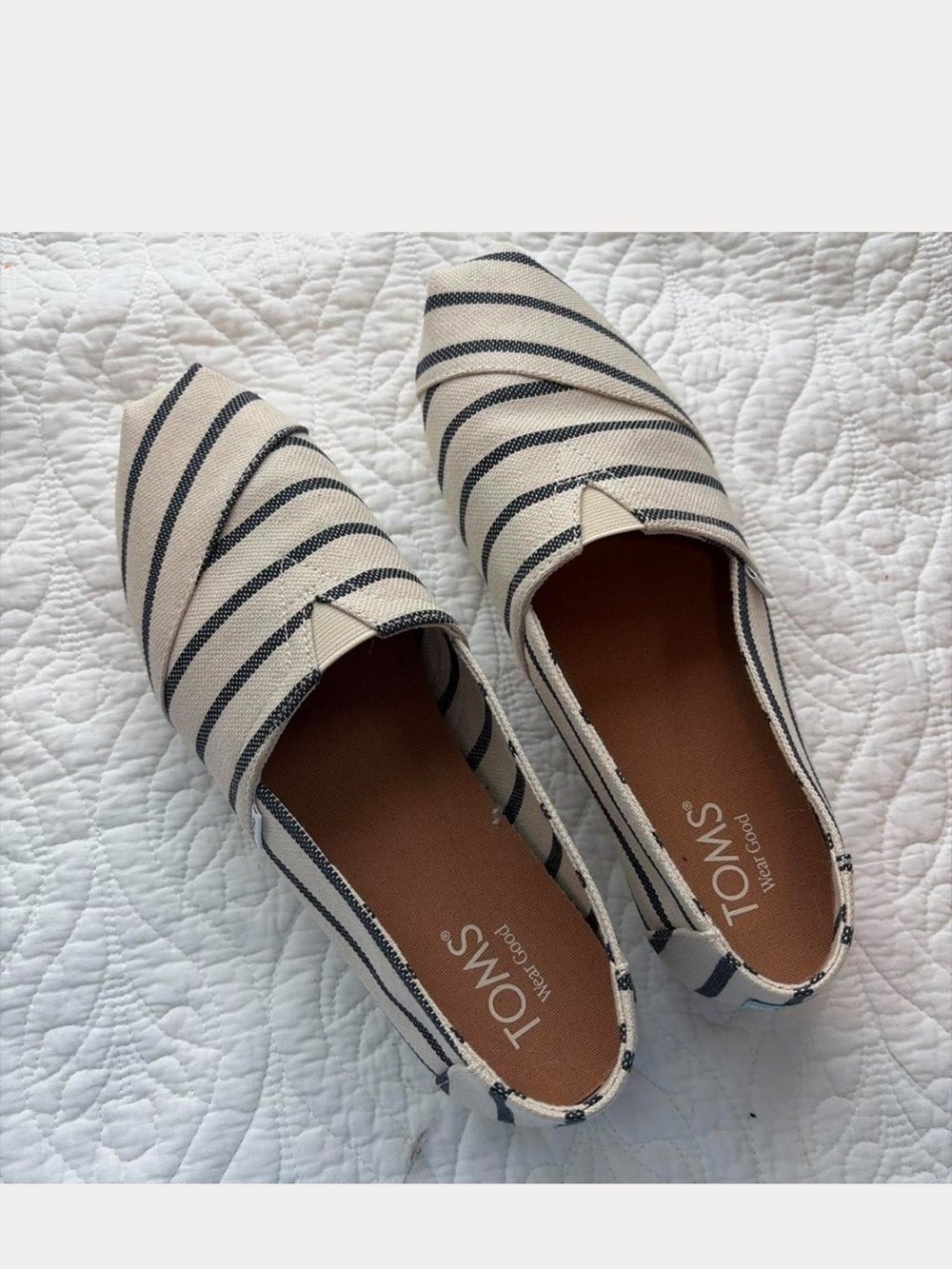 Toms Striped Canvas Slip-On Flats in Cream and Navy